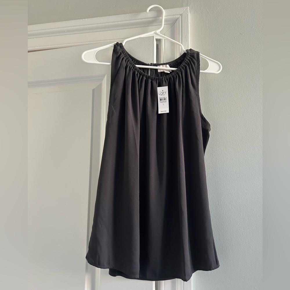 Smoky/Charcoal Gray Sleeveless Top
